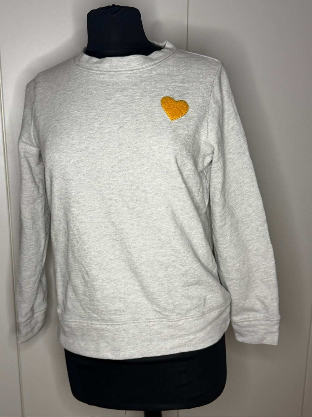 Lou & Grey Light Gray Crewneck Sweatshirt with Yellow Heart Patch XSM